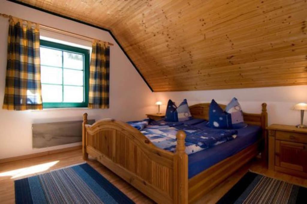 Trollhus - Grosses Familienfreundliches Ferienhaus Борн Экстерьер фото